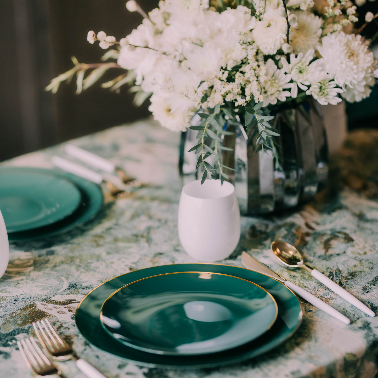 10" Classic Green Design Plates (10)