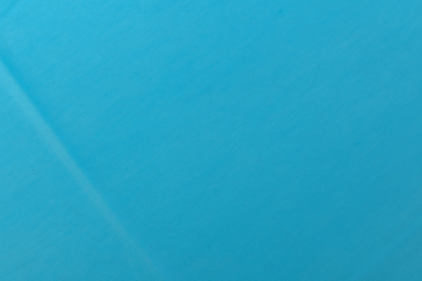 Case of 96 - *Premium Quality* 84" Round - Turquoise