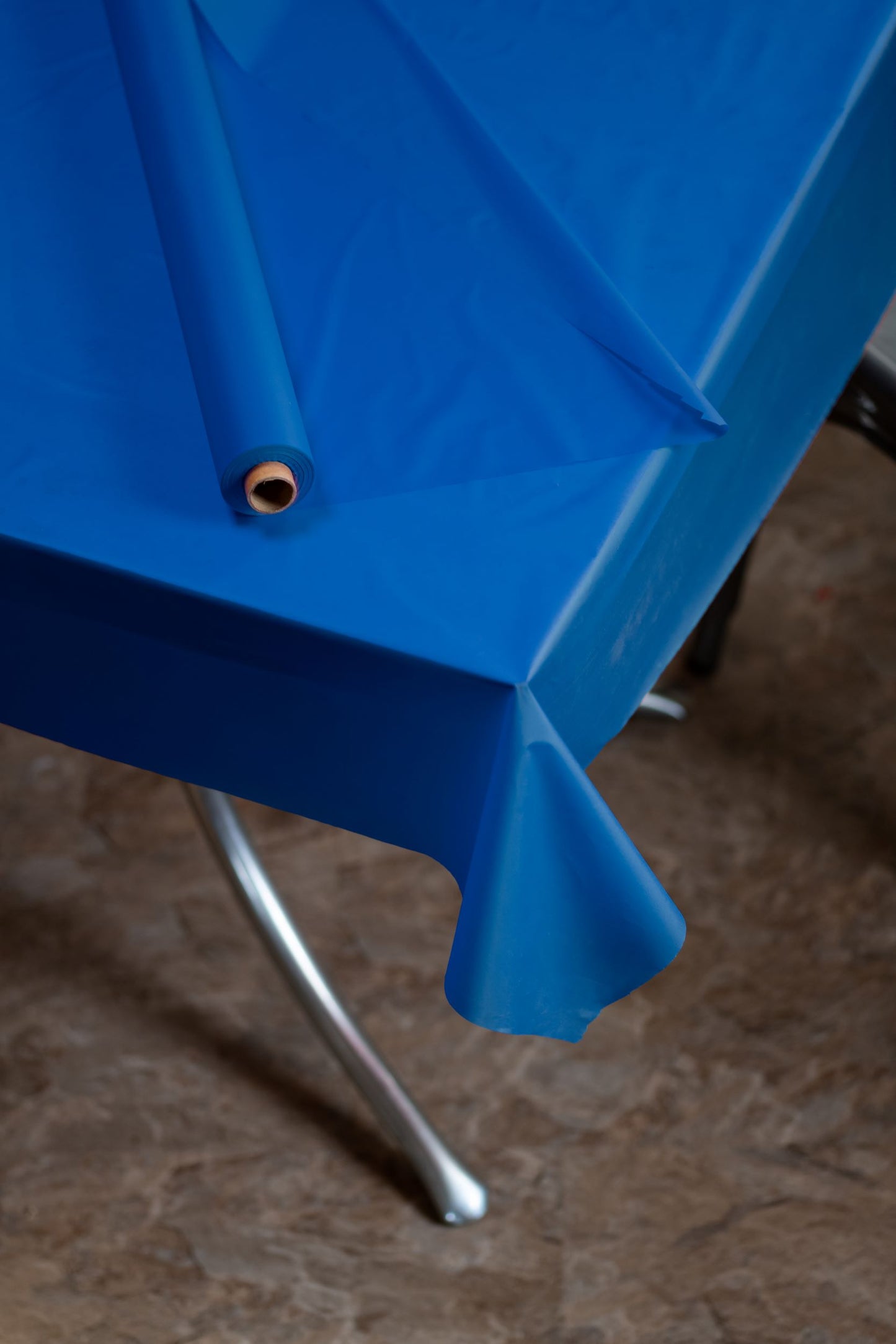 40 In. x 100 Ft. Dark Blue Table Roll