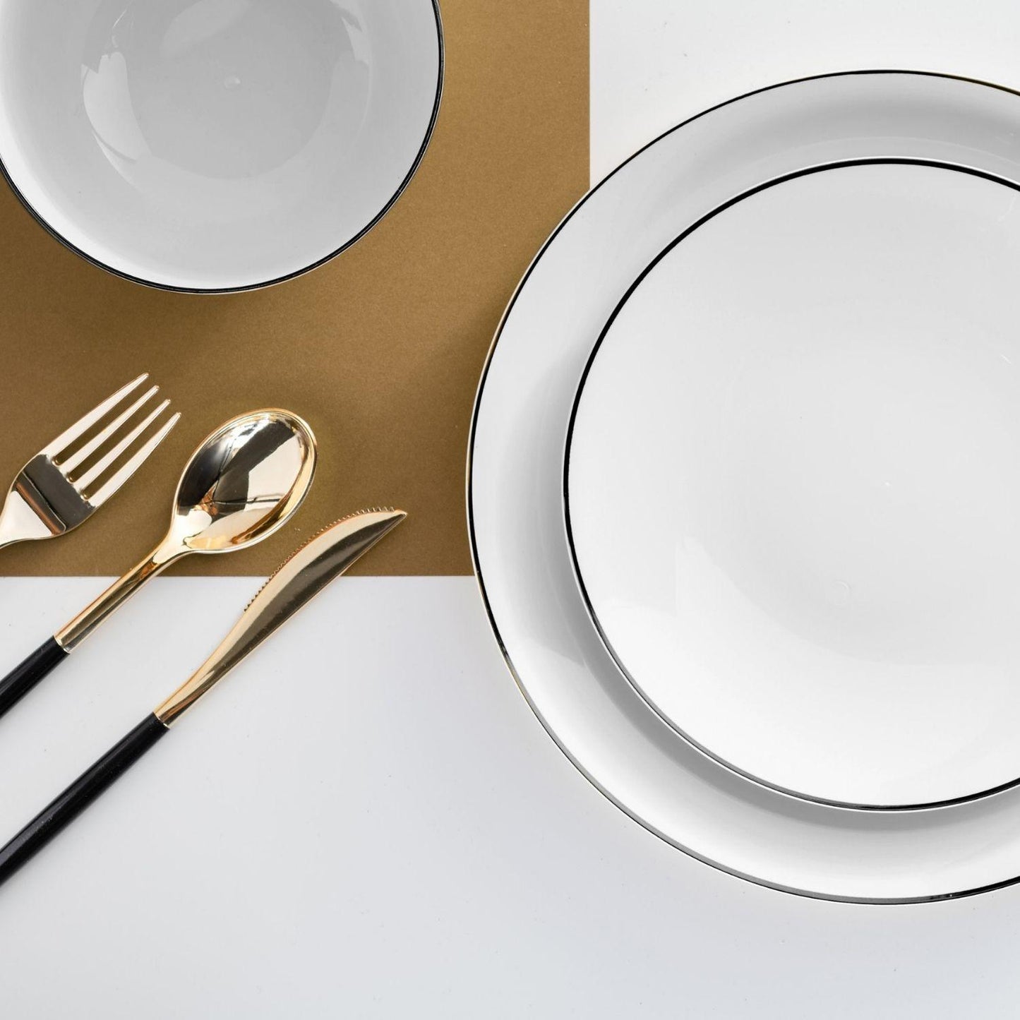 8" Classic White Design Plates - Black Rim 10 Ct.